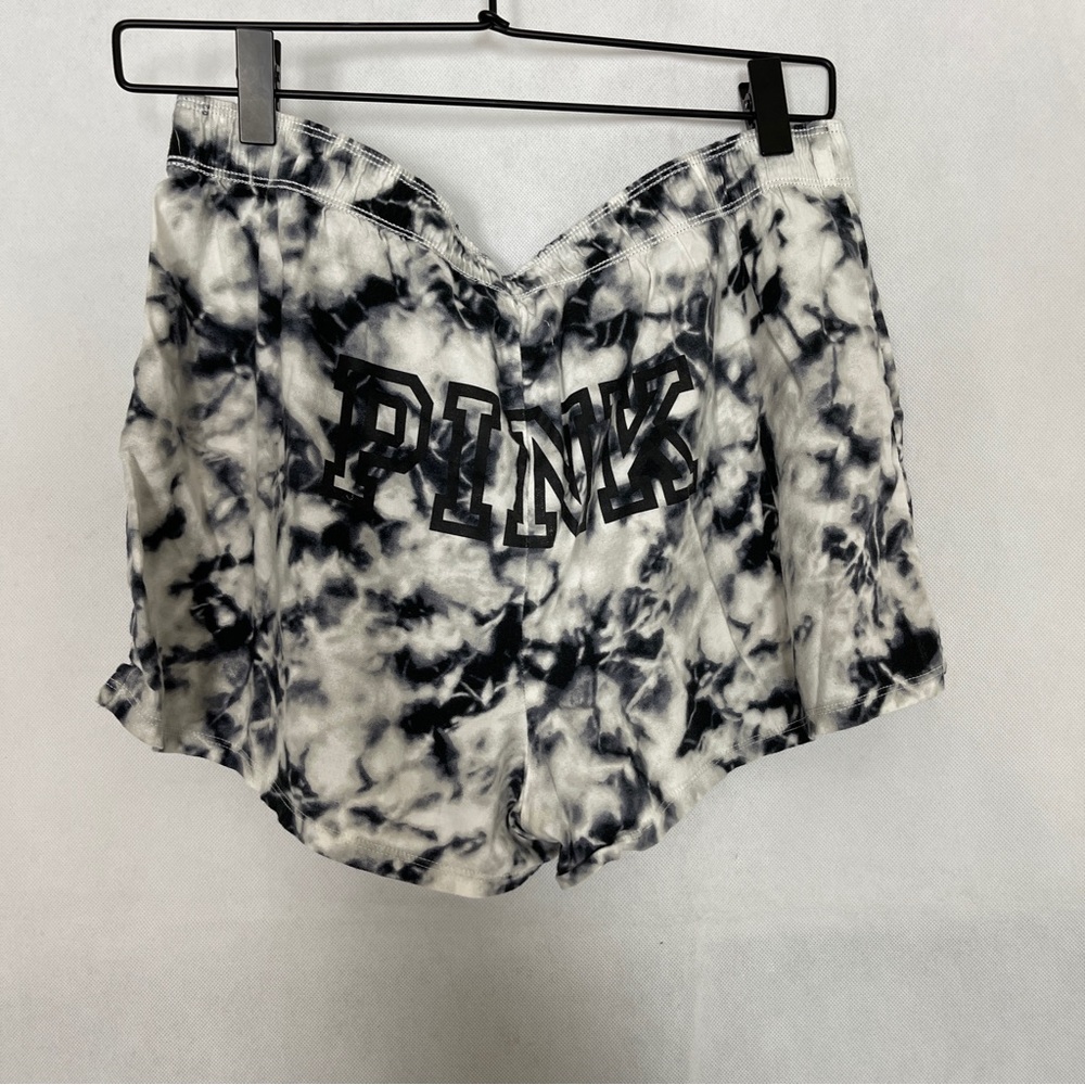 PINK black and white tie die pajama shorts size small